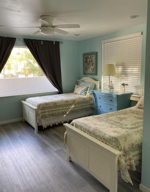 Pool/Waterfront Home 5 Min Walk To Siesta Key Village And Beach Luaran gambar